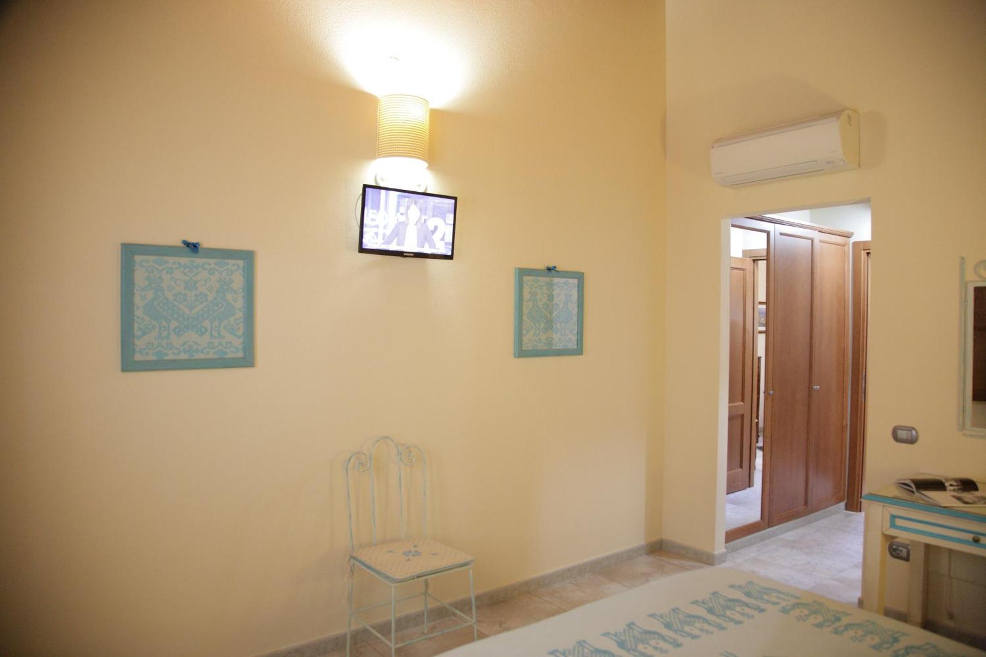 B&B Monte Prama Кабрас Номер фото