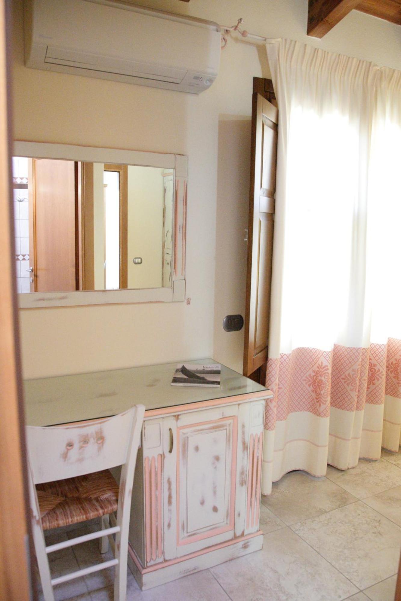 B&B Monte Prama Кабрас Экстерьер фото