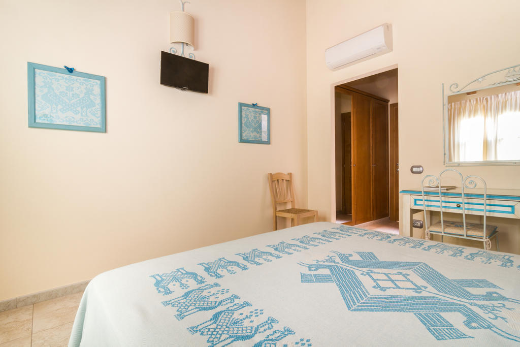 B&B Monte Prama Кабрас Номер фото